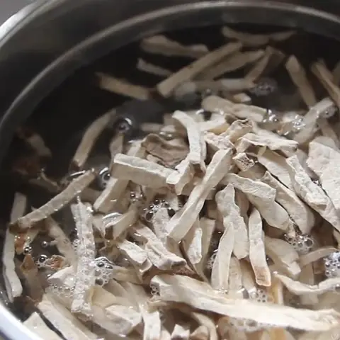 Hướng dẫn chi tiết cách nấu thịt chó miền Trung chuẩn vị gia truyền