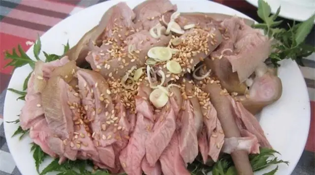 Hướng Dẫn Chi Tiết Cách Nấu Thịt Dê Không Hôi Tại Nhà