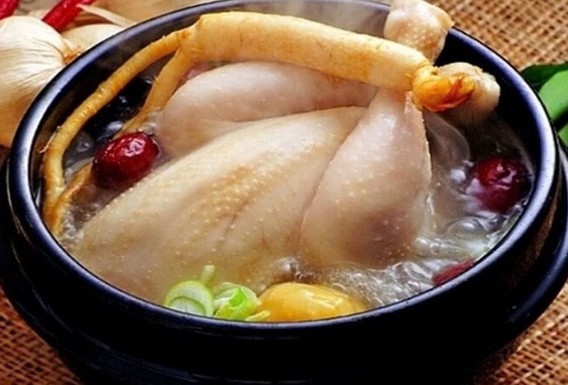 Cách nấu thịt gà già nhanh mềm bằng nồi áp suất