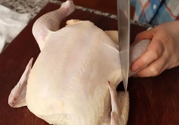 Cách nấu thịt gà lá chanh: Hương vị truyền thống khó quên