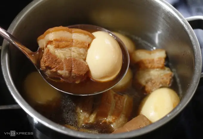 cách nấu thịt kho hột vịt