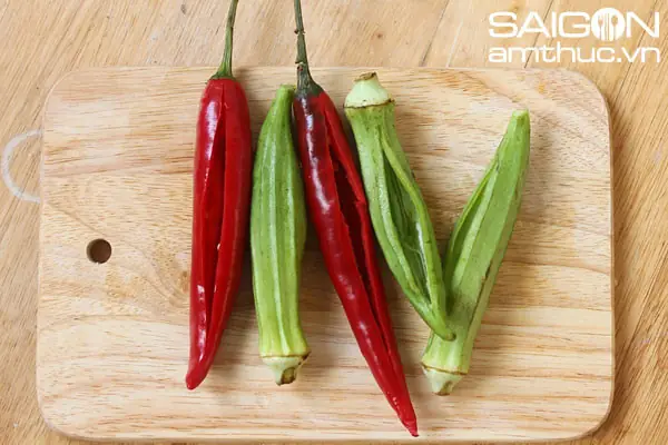 Làm sao để nấu thịt kho trứng nước dừa mềm ngon, đậm đà? Làm sao để nấu thịt kho trứng nước dừa mềm ngon, đậm đà?