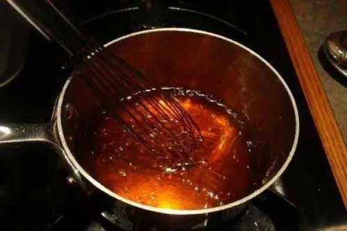 Làm sao để nấu thịt kho trứng nước dừa mềm ngon, đậm đà? Làm sao để nấu thịt kho trứng nước dừa mềm ngon, đậm đà?