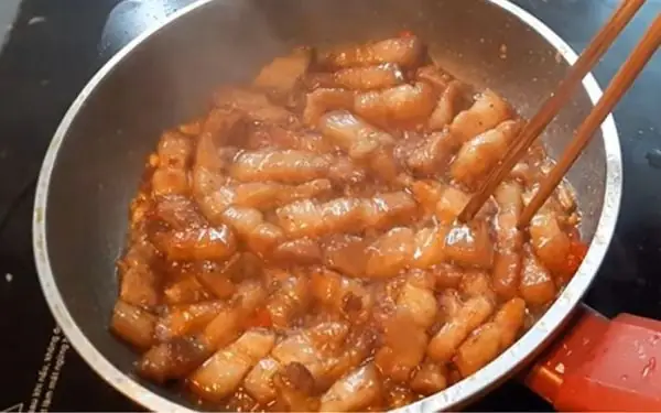 Cách Nấu Thịt Lợn Xào Chua Ngọt Ngon Chuẩn Vị Gia Đình