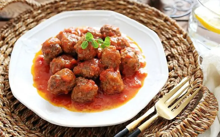 cách nấu thịt sốt cà chua