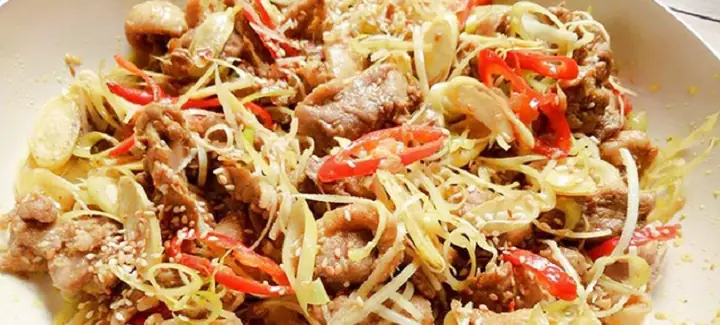 Hướng Dẫn Chi Tiết Cách Nấu Thịt Vịt Xào Sả Ớt Đậm Đà