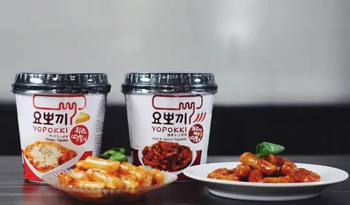 Hướng Dẫn Chi Tiết Cách Nấu Tokbokki Ăn Liền Không Cần Lò Vi Sóng
