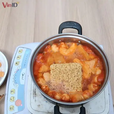 cách nấu tokbokki tại nhà cách nấu tokbokki tại nhà