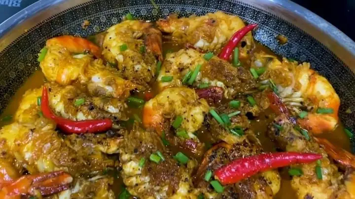 Cách Nấu Tôm Càng Kho Tàu Thơm Ngon Chuẩn Vị Tại Nhà