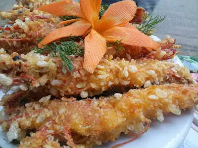 Cách nấu tôm chiên giòn vàng ươm, giòn rụm tại nhà Cách nấu tôm chiên giòn vàng ươm, giòn rụm tại nhà