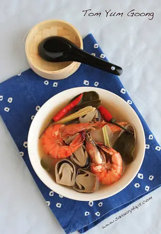 Cách Nấu Tom Yum Paste Chuẩn Vị Thái Ngay Tại Nhà Cách Nấu Tom Yum Paste Chuẩn Vị Thái Ngay Tại Nhà