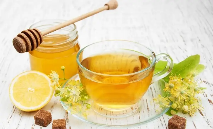 Cách Nấu Trà Hạt Sen Tươi Thanh Mát Tại Nhà Đơn Giản Cách Nấu Trà Hạt Sen Tươi Thanh Mát Tại Nhà Đơn Giản