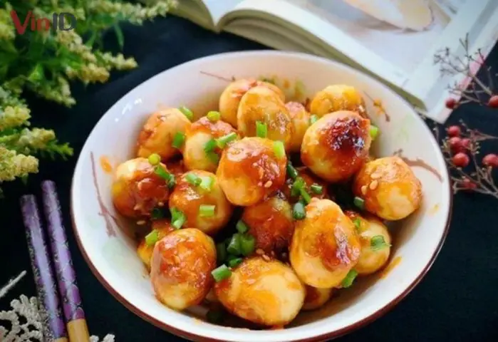 Hướng Dẫn Cách Nấu Trứng Cút Sốt Me Thơm Ngon Đơn Giản