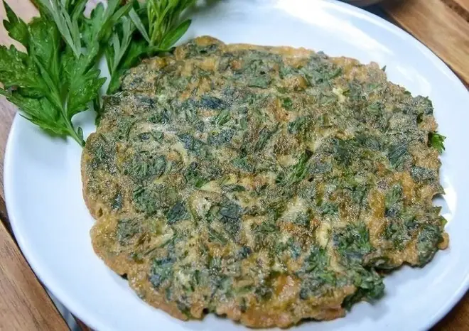 Cách Nấu Trứng Lá Ngải Ngon Chuẩn Vị, Đơn Giản Tại Nhà Cách Nấu Trứng Lá Ngải Ngon Chuẩn Vị, Đơn Giản Tại Nhà