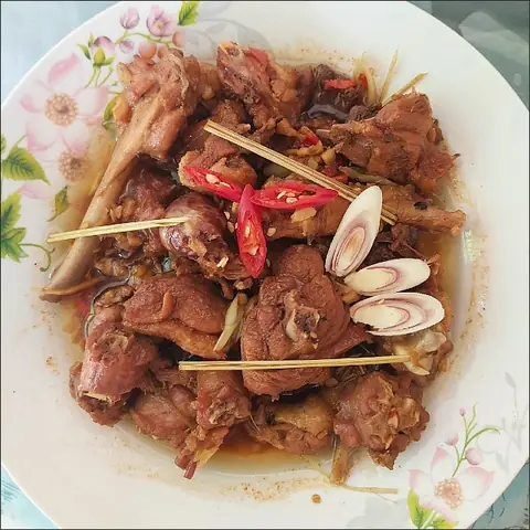 Cách Nấu Vịt Hon Sả Đậm Đà, Chuẩn Vị Gia Đình Việt