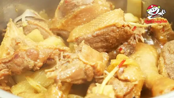 cách nấu vịt kho măng