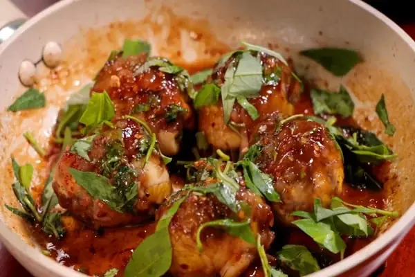 Cách Nấu Vịt Lộn Xào Me Chuẩn Vị, Thơm Ngon Hấp Dẫn