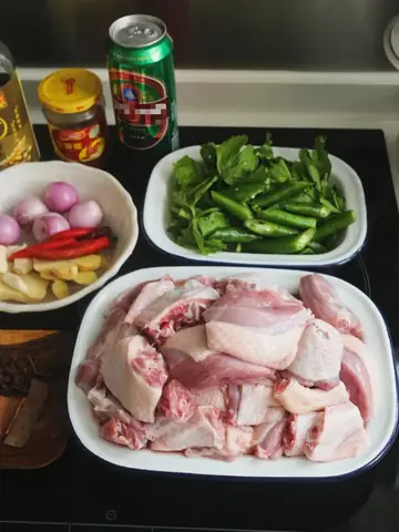 Cách làm vịt om bia: Cách làm vịt om bia: