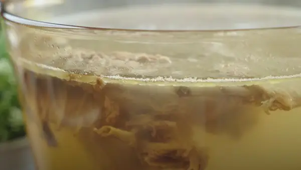 Hướng Dẫn Cách Nấu Vịt Quay Tiềm Thuốc Bắc Thơm Ngon Tại Nhà