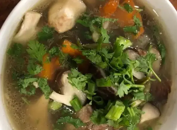 Hướng dẫn chi tiết cách nấu vịt tiềm tại nhà thơm ngon, bổ dưỡng