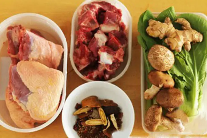 Cách Nấu Vịt Tiềm Thuốc Bắc Nguyên Con: Hướng Dẫn Đầy Đủ