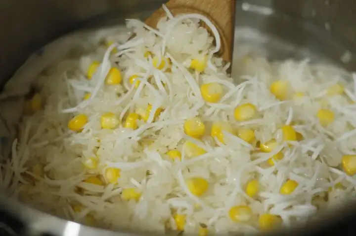 Trình bày thành phẩm xôi bắp