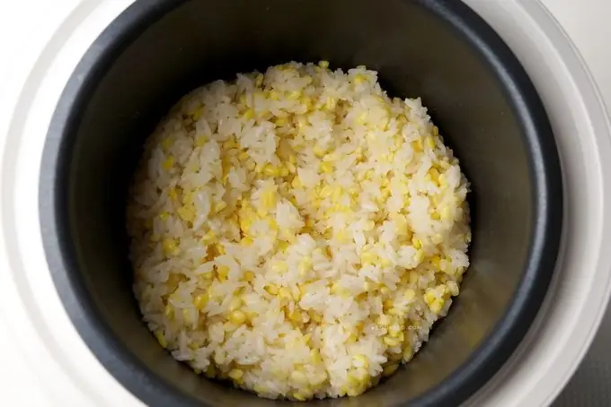 Cách Nấu Xôi Đậu Xanh Hột Thơm Ngon, Dẻo Mịn Tại Nhà