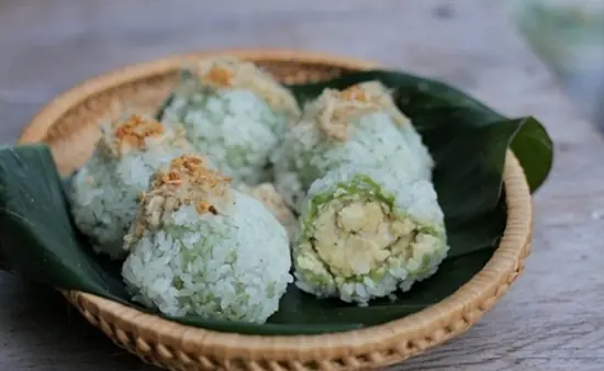 Hướng Dẫn Chi Tiết Cách Nấu Xôi Màu Xanh Lá Dứa Thơm Ngon, Dẻo Mềm