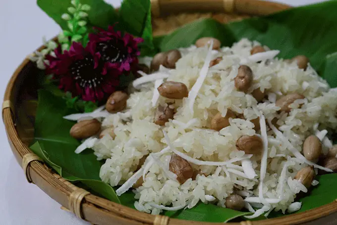 Bước 1: Sơ Chế Gạo Nếp (Quan Trọng Nhất)