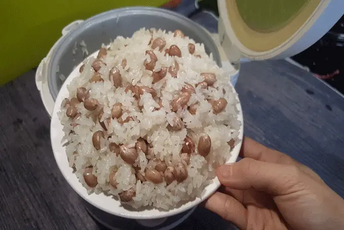 Xôi Trắng Ăn Kèm Với Gì Ngon Nhất?