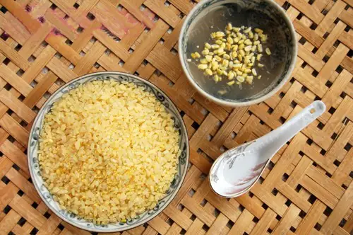 Cách nấu xôi vò chè đường dẻo thơm, thành công ngay tại nhà