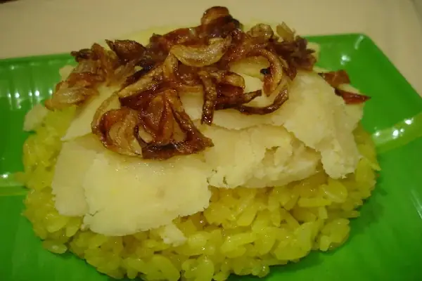 Cách Nấu Xôi Với Tinh Bột Nghệ Dẻo Thơm, Vàng Đều Tại Nhà