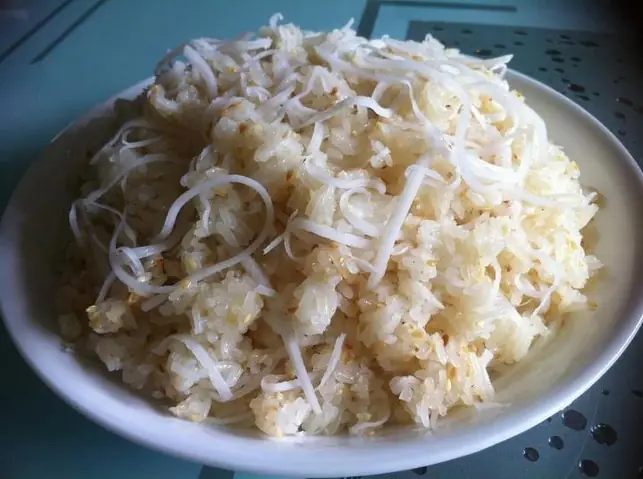 Cách Nấu Xôi Vừng Dừa Thơm Ngon Dẻo Bùi Chuẩn Vị Tại Nhà