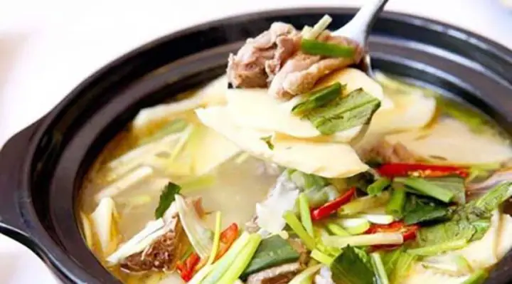 Hướng Dẫn Chi Tiết Cách Nấu Xương Chó Với Măng Chuẩn Vị