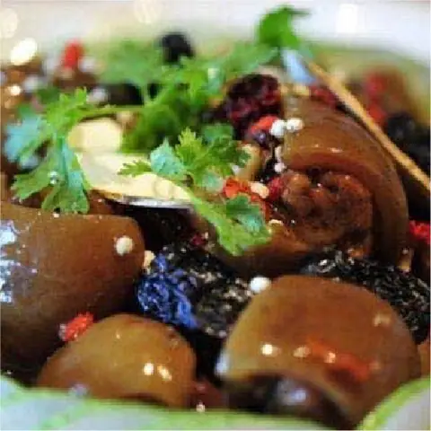 Cách nấu xương đầu heo mềm ngon, ngọt nước chuẩn vị gia đình