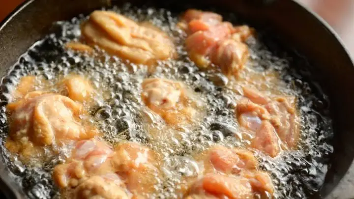 cách sử dụng dầu mè trong nấu ăn