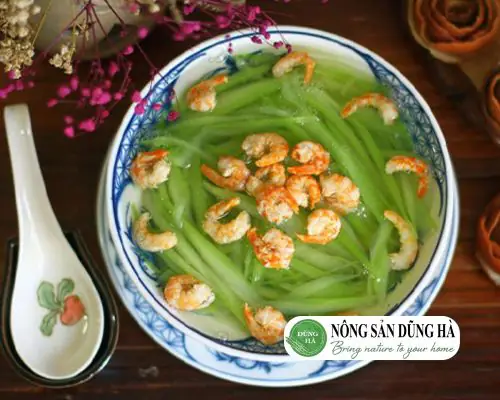 Canh bầu nấu tôm