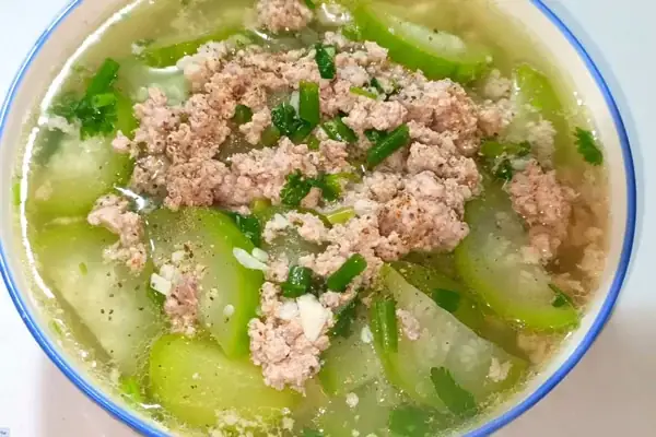 Cách Thái Bí Nấu Canh Đơn Giản, Đẹp Mắt Ngay Tại Nhà