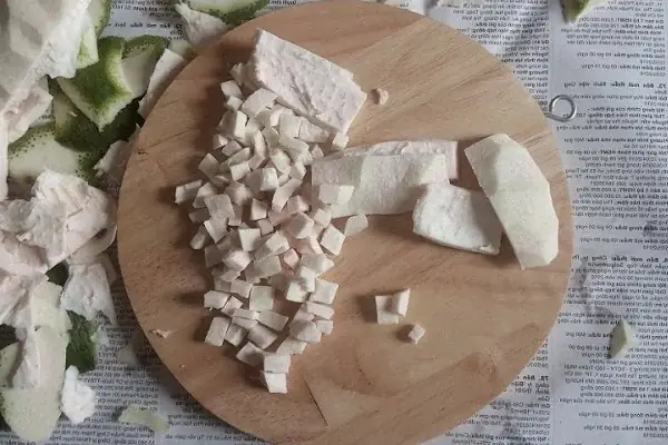 Hướng Dẫn Chi Tiết Cách Xử Lý Cùi Bưởi Để Nấu Chè