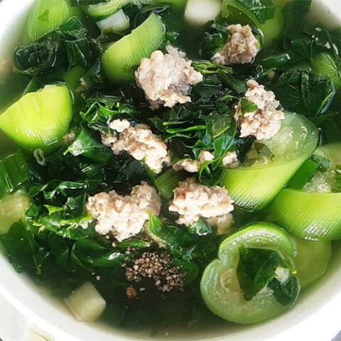 Canh mướp bình thường nấu thịt heo thơm ngon bổ dưỡng