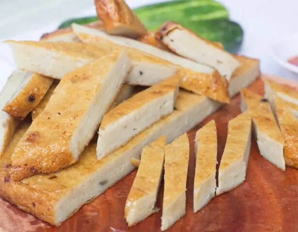 Chả cá chiên vàng ươm chuẩn vị miền Nam