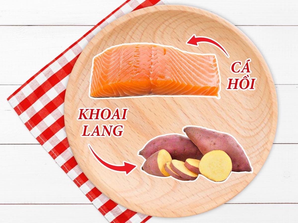 Cháo cá hồi khoai lang rau mồng tơi