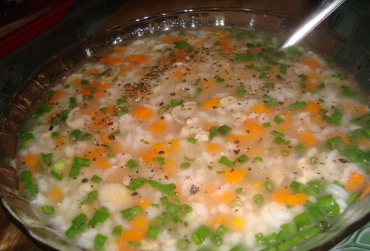 Cháo thịt băm rau củ thơm ngon bổ dưỡng