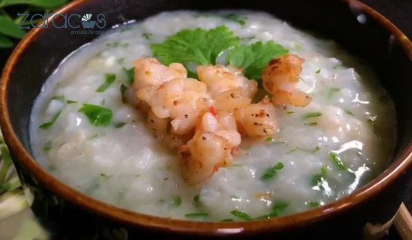 Cháo tôm rau chùm ngây cho bé 10 tháng