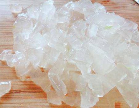 Chè đậu xanh nha đam mát lành