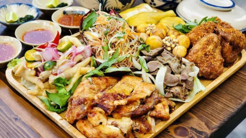 Chế độ ăn cân đối khi thưởng thức cơm gà: Bổ sung đa dạng rau xanh và chất xơ