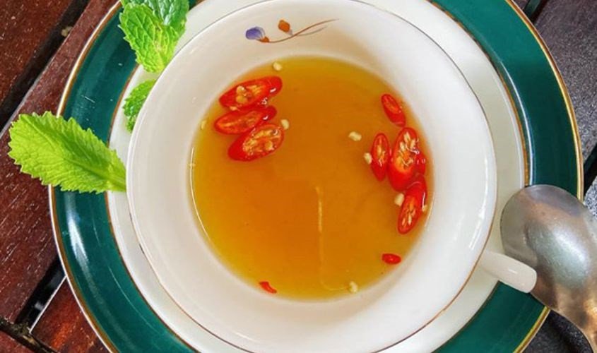 Chế độ ăn uống cân bằng với nước mắm, không lo lắng về calo hay tăng cân
