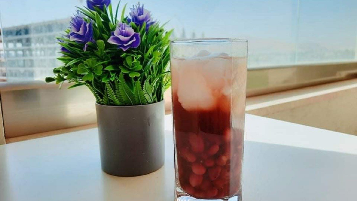 Chén chè đậu đỏ bột báng nước cốt dừa béo ngậy thơm ngon