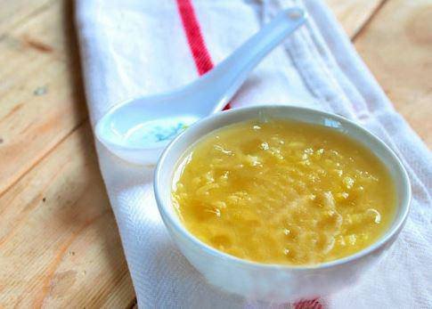 Chén chè đậu xanh không vỏ nha đam thanh mát, hấp dẫn