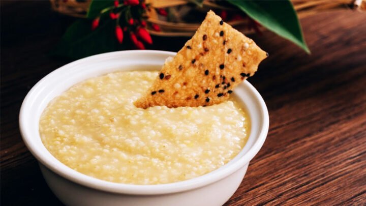 Chén chè kê nước cốt dừa sánh mịn